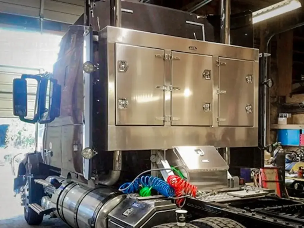 Iconic MetalGear Enclosed 3-Door Headache Rack Installed on a Truck