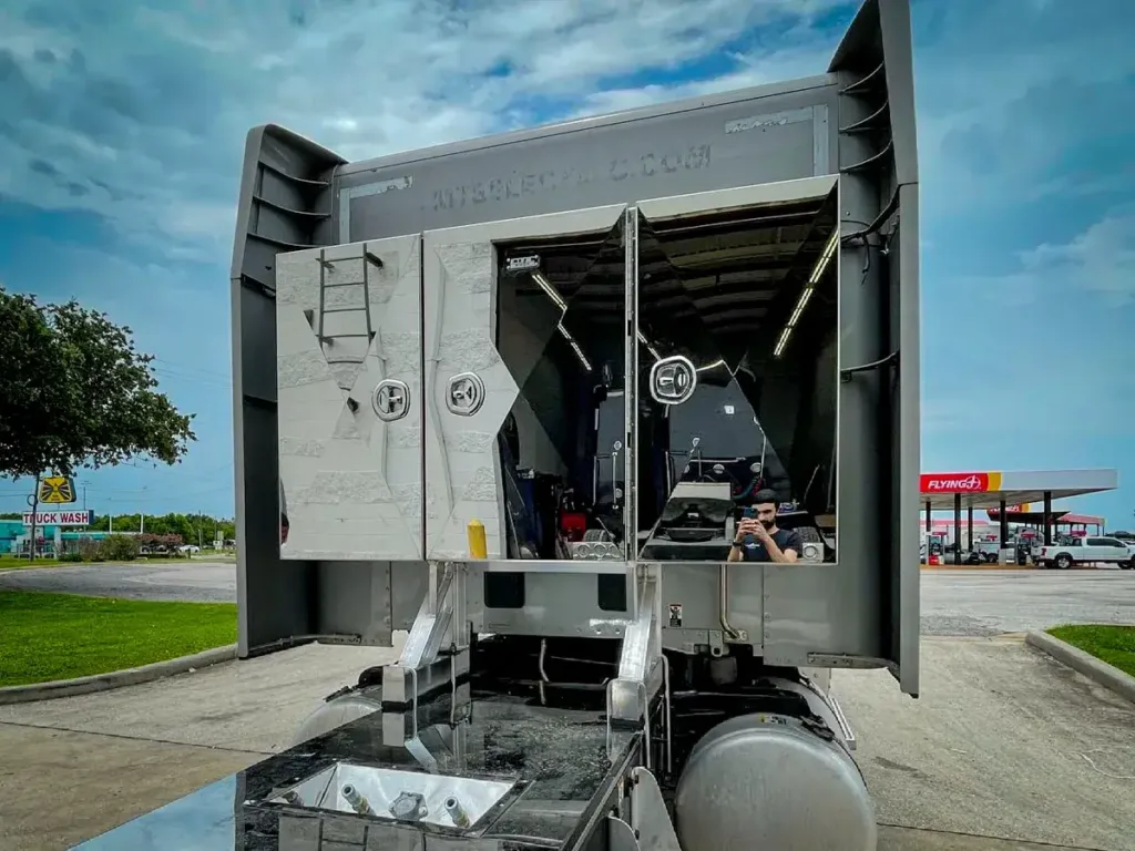 Stainless Steel Enclosed Headache Rack on a Semi Truck