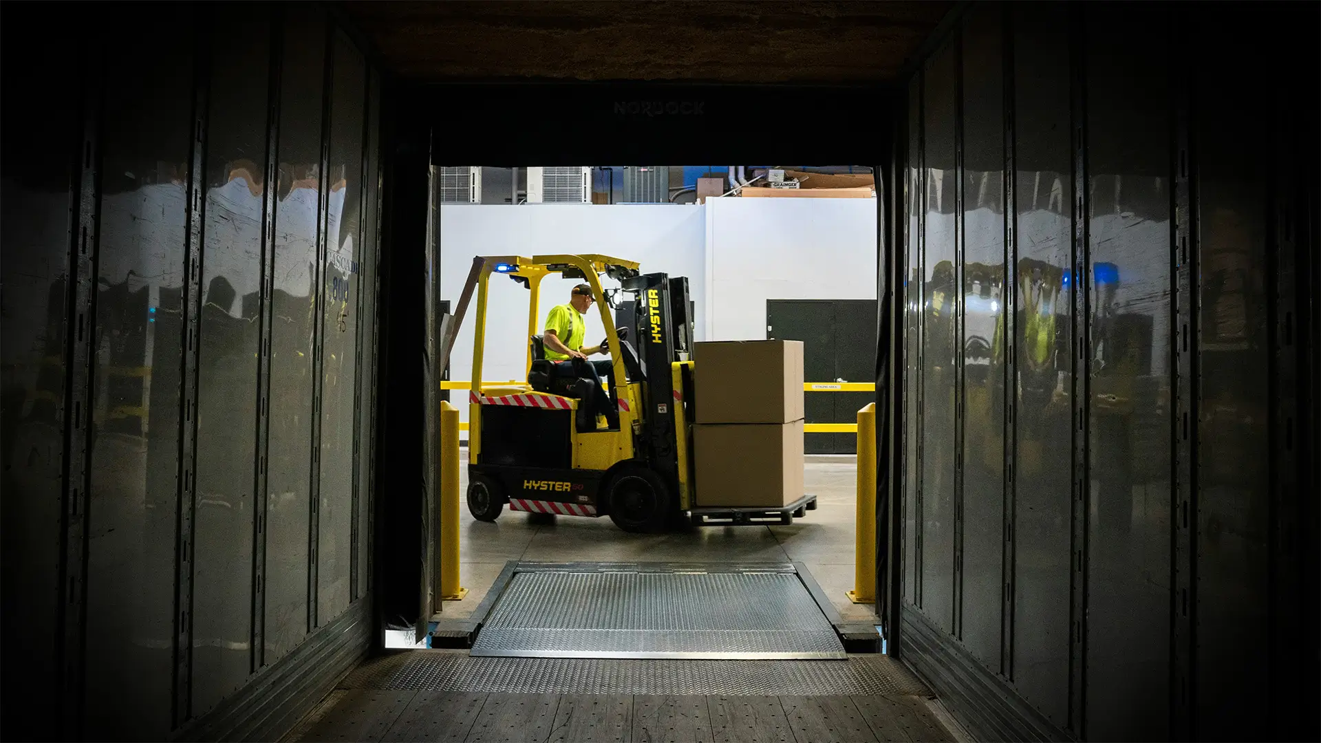 Shipping &amp; Returns's Header Image